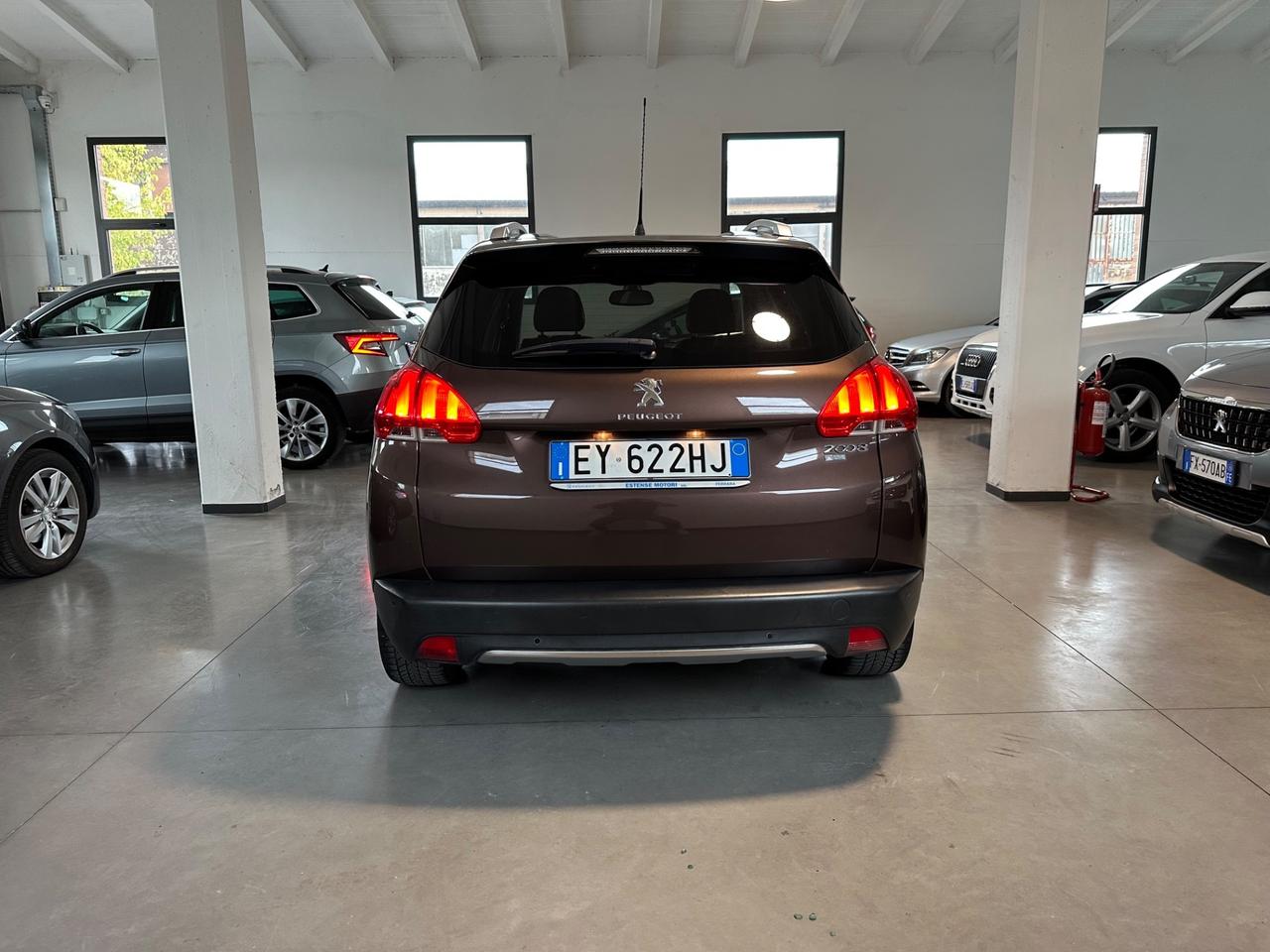 Peugeot 2008 BlueHDi 100 Allure