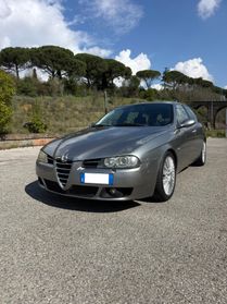 Alfa Romeo 156