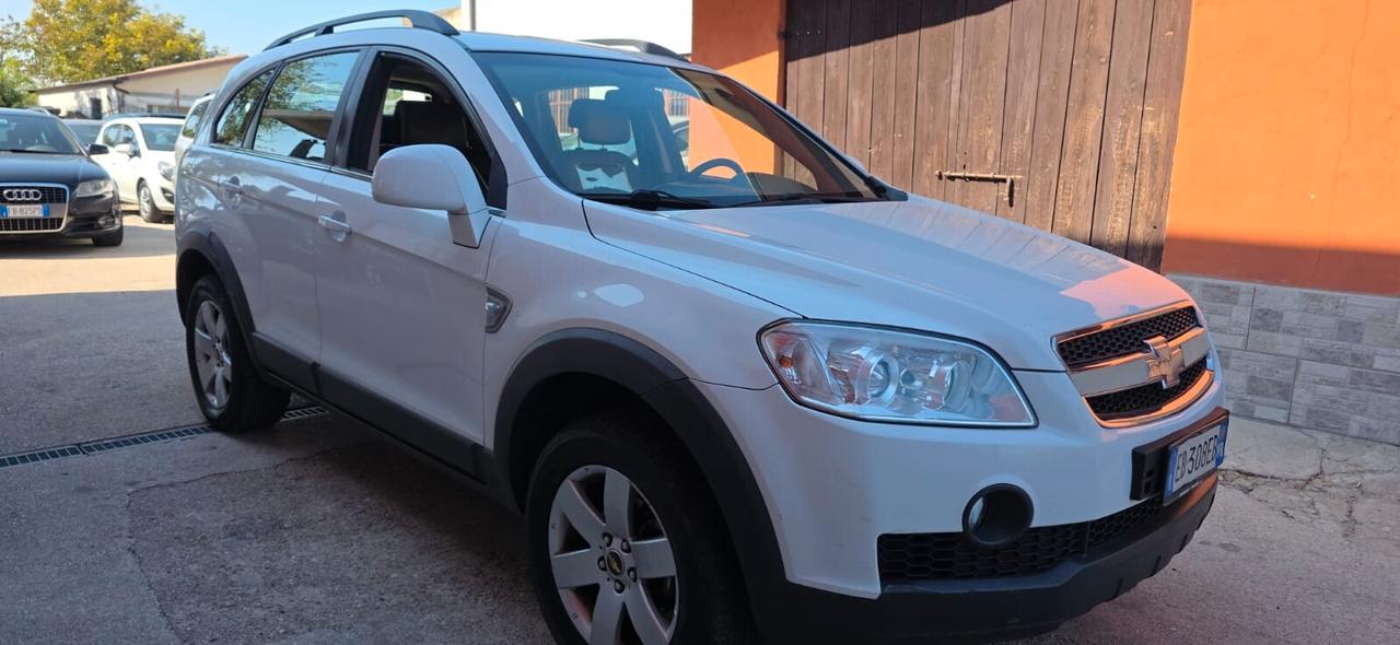Chevrolet Captiva 2.4 2WD GPL Eco Logic 7 posti