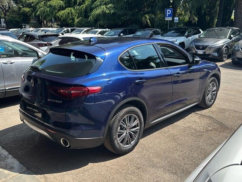 Alfa Romeo Stelvio 2.2 Turbo Diesel 180CV AT8 Q4 Super
