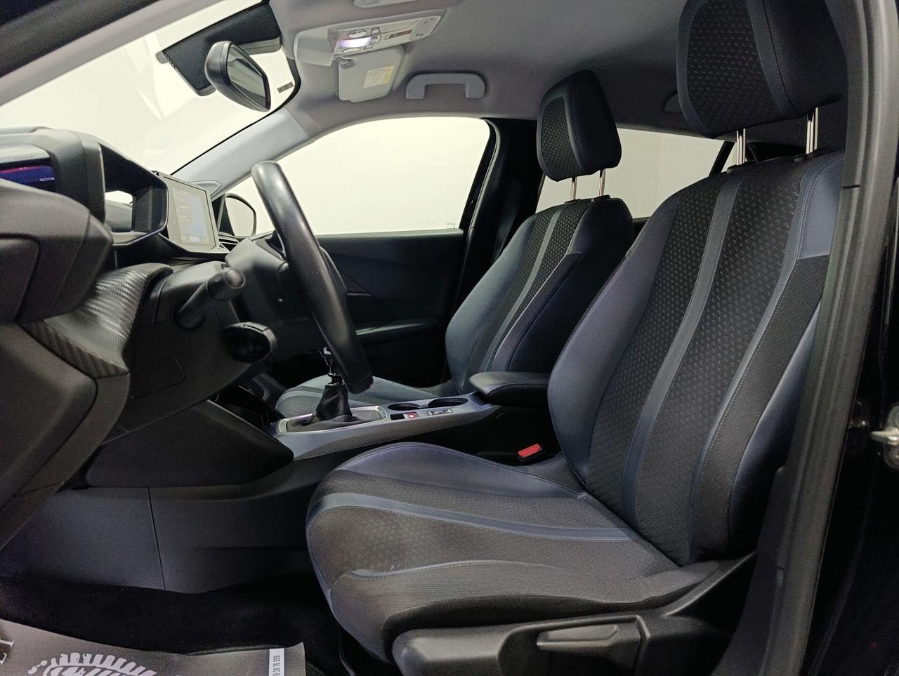 Peugeot 2008 PureTech 130 S&S Allure