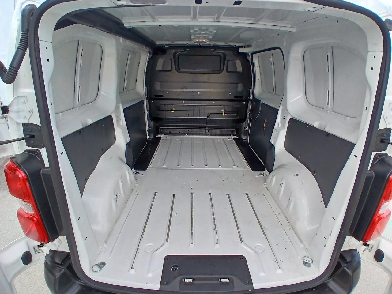 Peugeot Expert 1.5 BHDI 120CV PM 2020