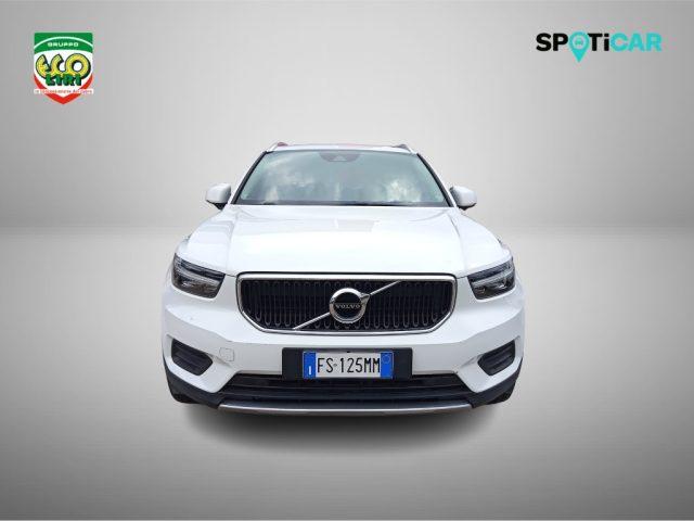 VOLVO XC40 D3 Momentum