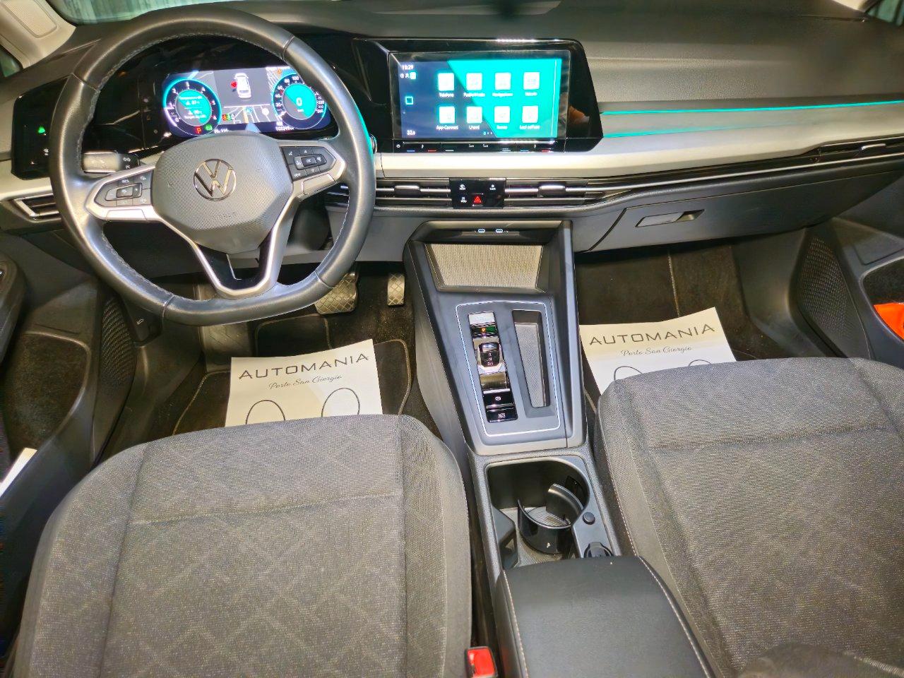 Volkswagen Golf Variant Variant 2.0 tdi Life 115cv dsg