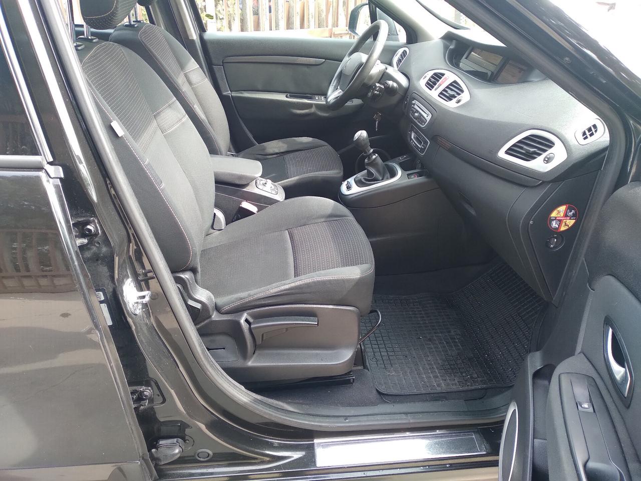 Renault Scenic Scénic X-Mod 1.5 dCi 110CV Luxe