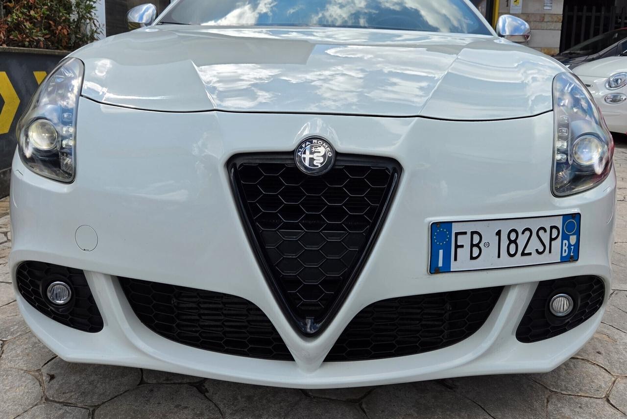 Giulietta Quadrifoglio 1750 TBi 88.000 KM Manuale