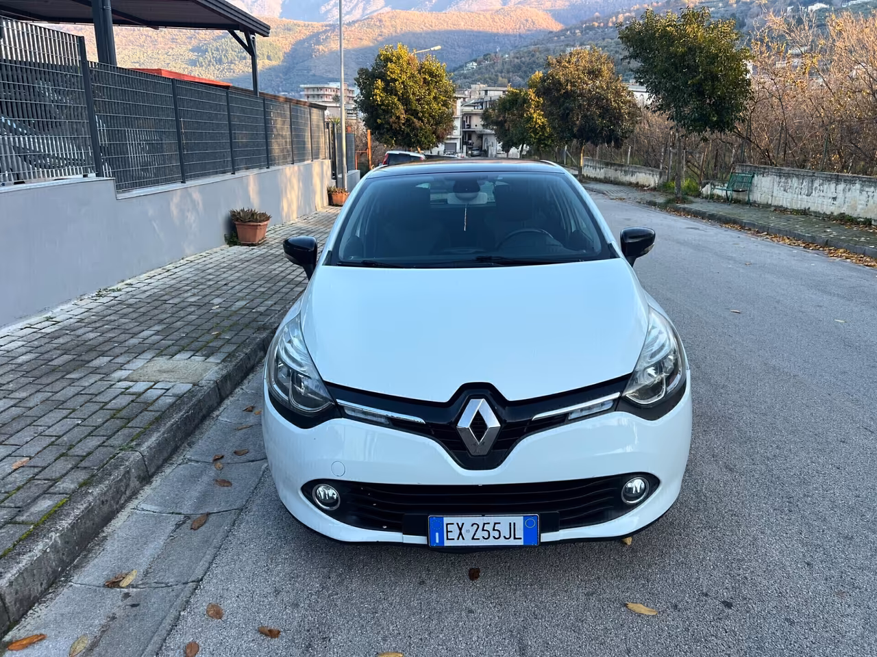 Renault Clio 1.5 dCi 90cv TETTO PANORAMICO 2014