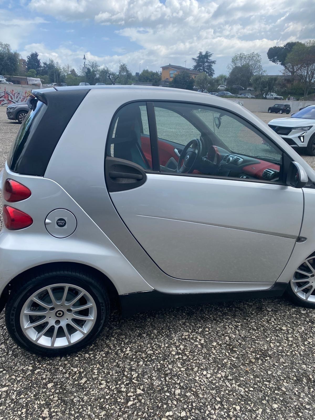 Smart ForTwo 800 40 kW coupé passion cdi