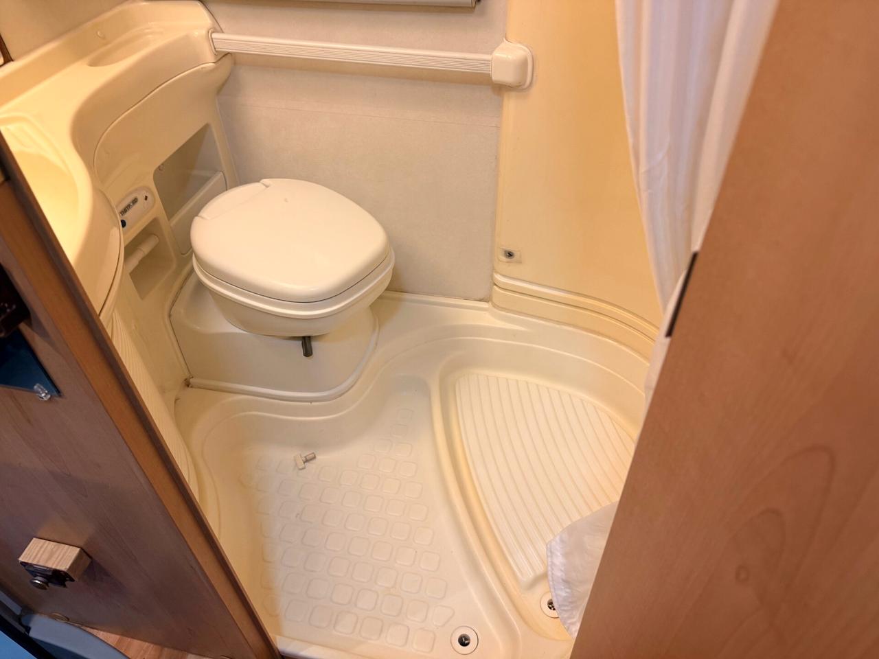 CAMPER MCLOUIS GLEN 560