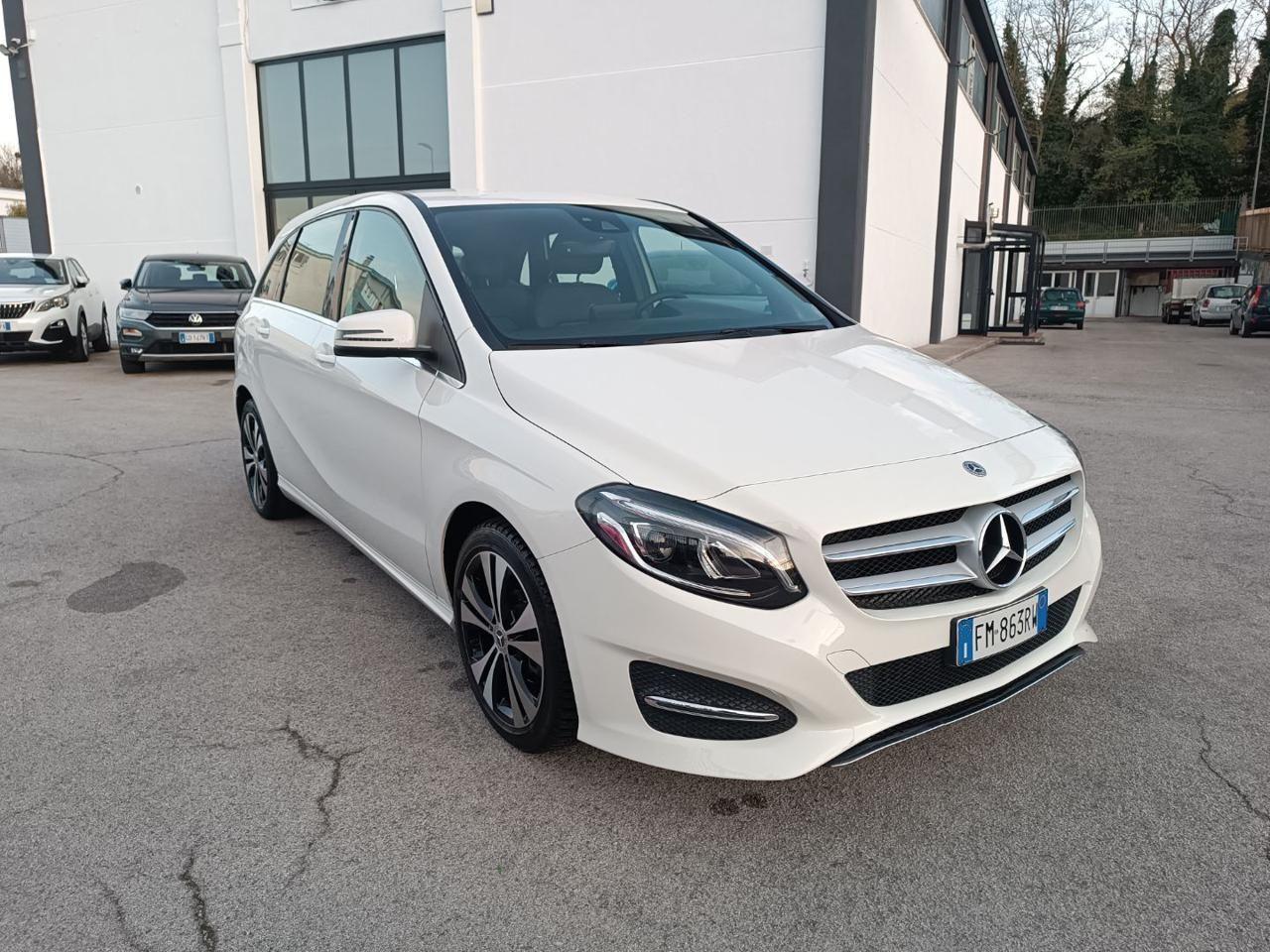 MERCEDES-BENZ B 180 d Automatic Sport