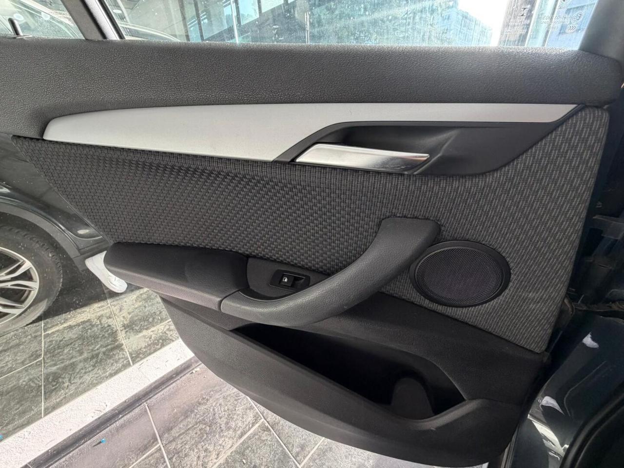 BMW X1 Advantage 18d sDrive C.18" Gancio Traino