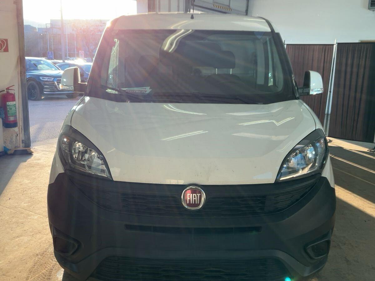 fiat doblo' cargo 1.6 mjt 120 cv MAXI 3 POSTI