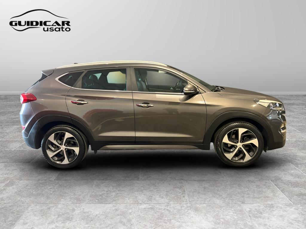 HYUNDAI Tucson II 2015 - Tucson 1.7 crdi Xpossible 2wd 141cv dct