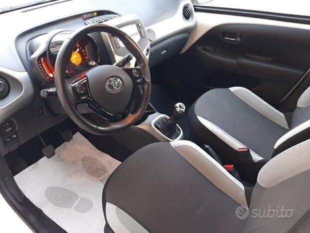 TOYOTA Aygo 1.0 VVT-i 69CV BENZINA UNIPRO