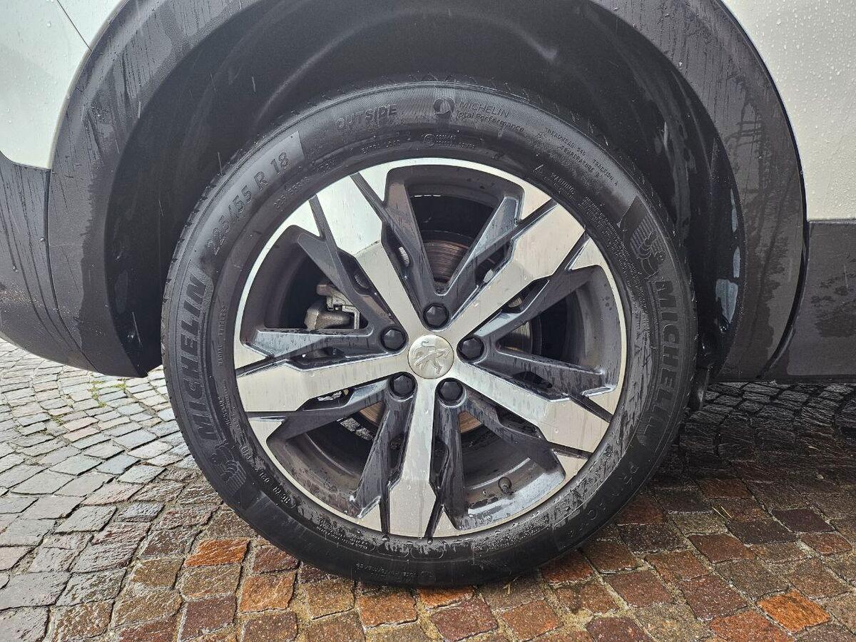 Peugeot 5008 1.2 pt t Allure s&s 130cv 7p.ti eat8
