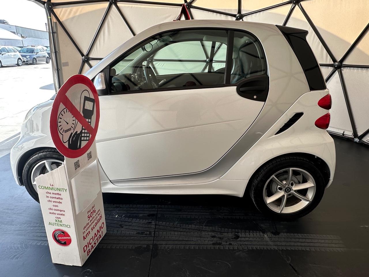 Smart ForTwo 800 40 kW coupé passion cdi IDROGUIDA E 24 mesi di garanzia