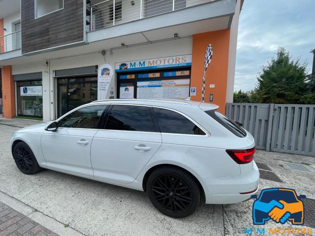 AUDI A4 Avant 2.0 TDI 150 CV S tronic Sport