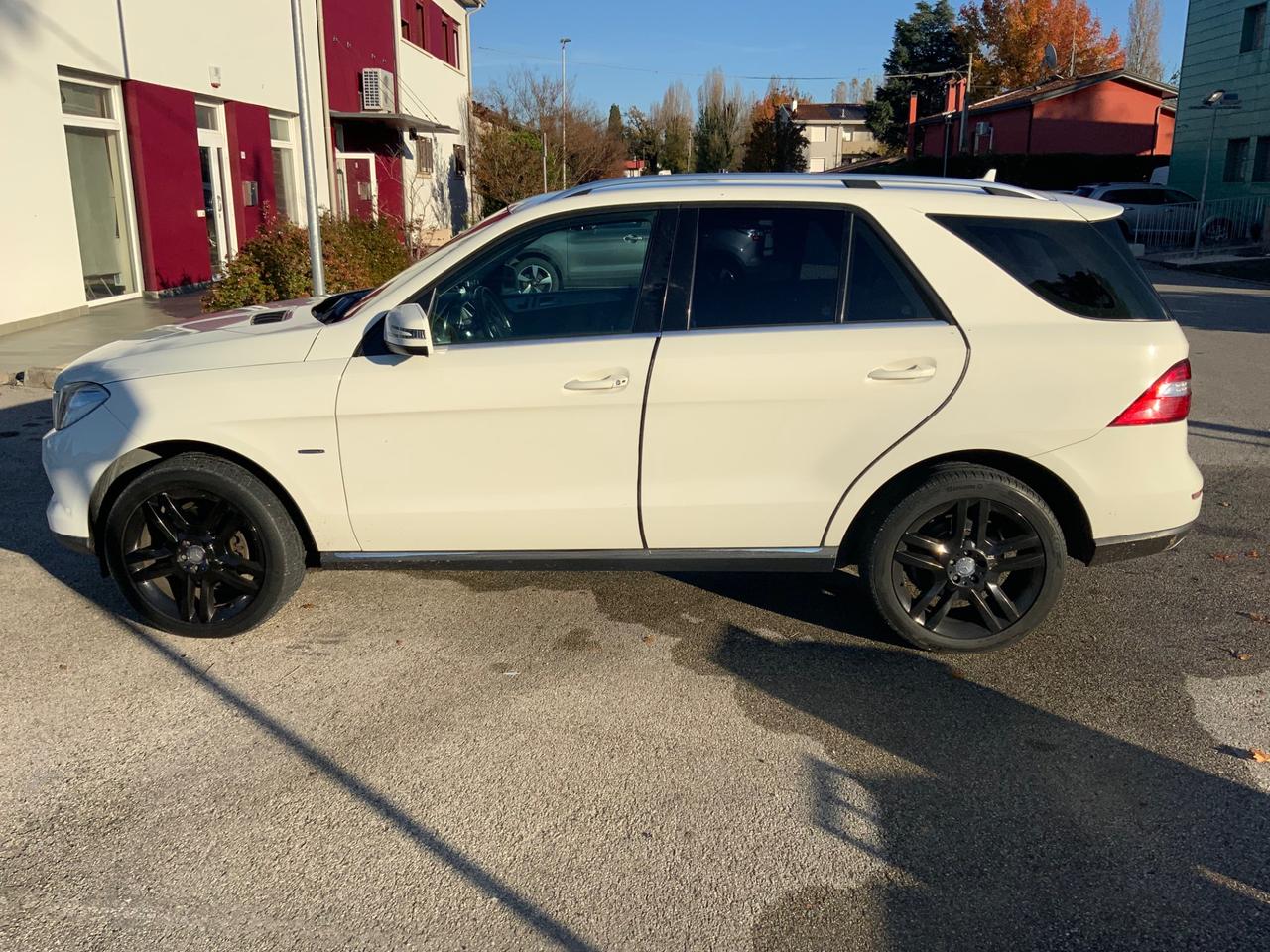 Mercedes - benz Ml 250 Bluetec 4matic