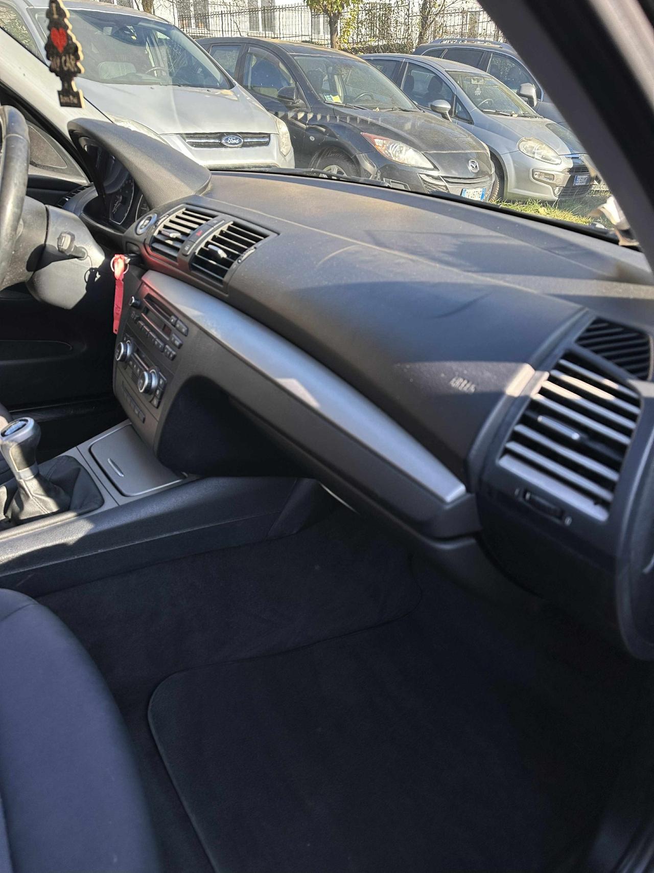 Bmw 116d 5P ATTIVA KMCERT NEOPAT UNICOPR