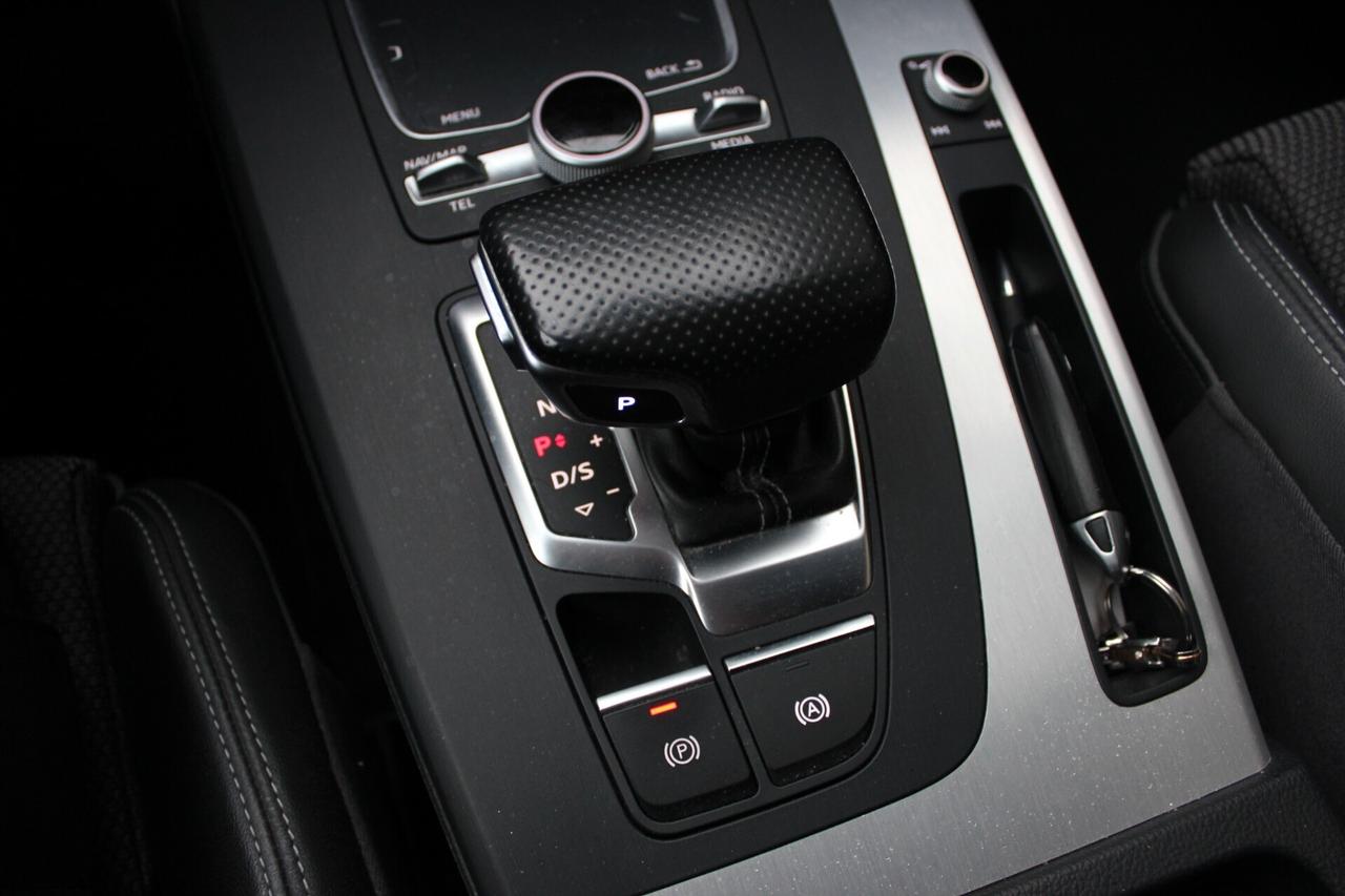 Audi Q5 2.0 TDI 190 CV quattro S-tronic Business Sport S-Line Exterior+Interior