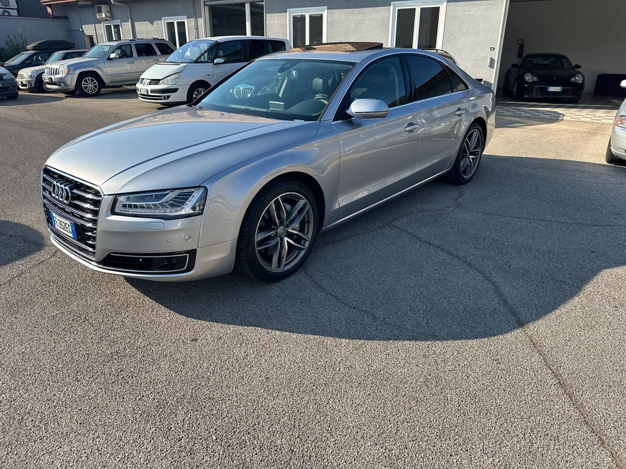 Audi A8 3.0 TDI 262 CV quattro tiptronic