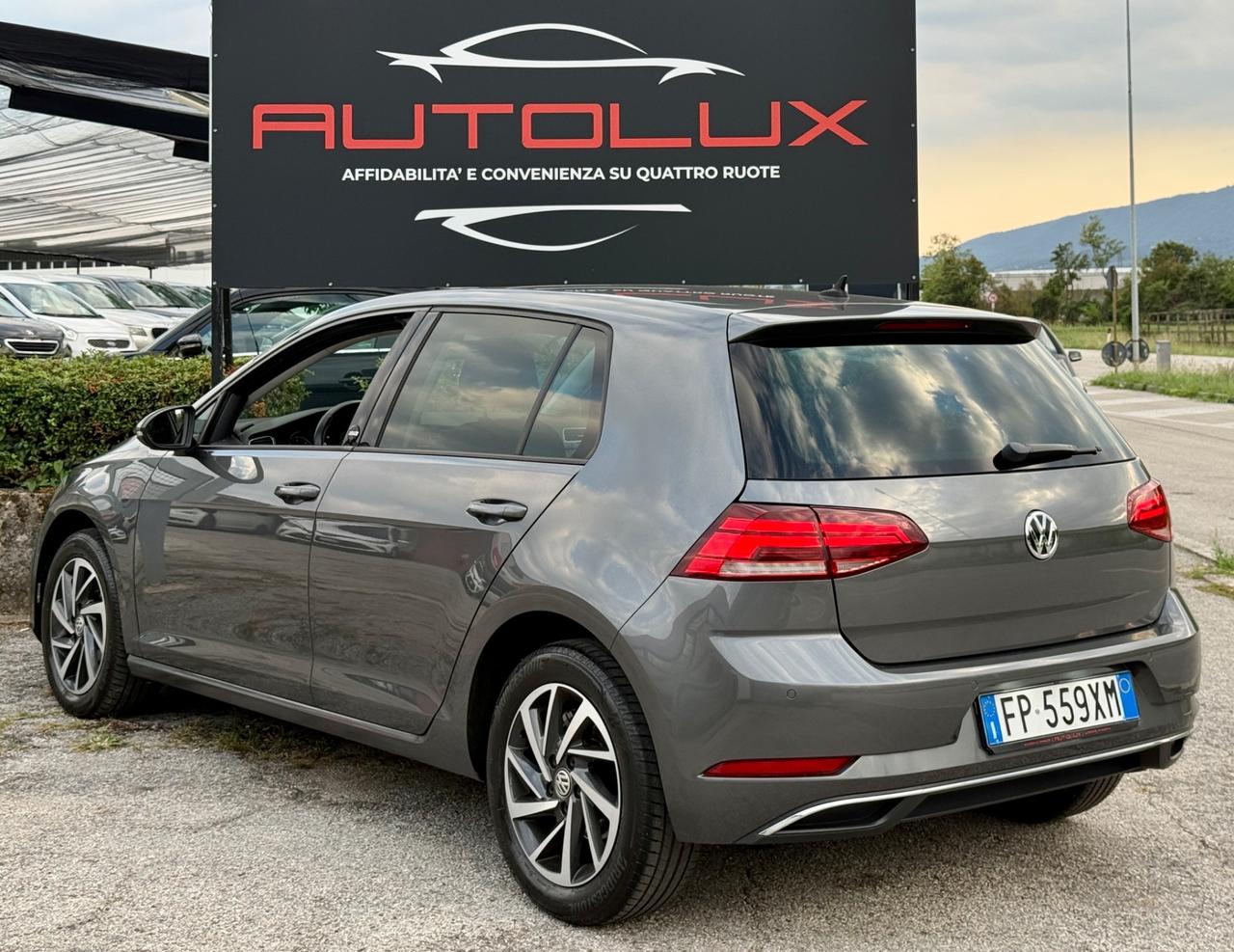 Volkswagen Golf 1.6 TDI 115 CV SOUND OK NEO PATENTATI
