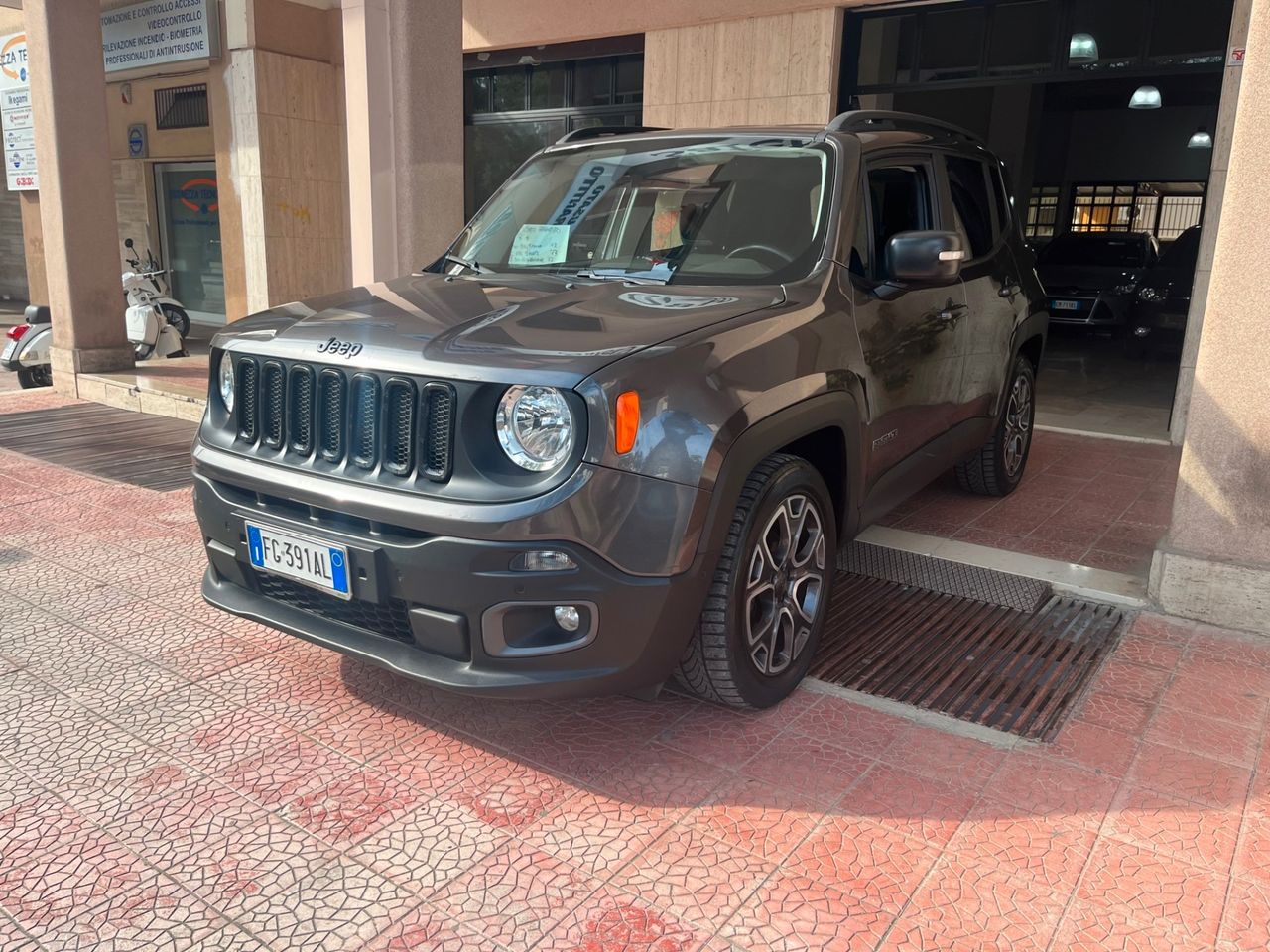 Jeep Renegade 1.6 Mjt 120CV Limited perfetta-2017