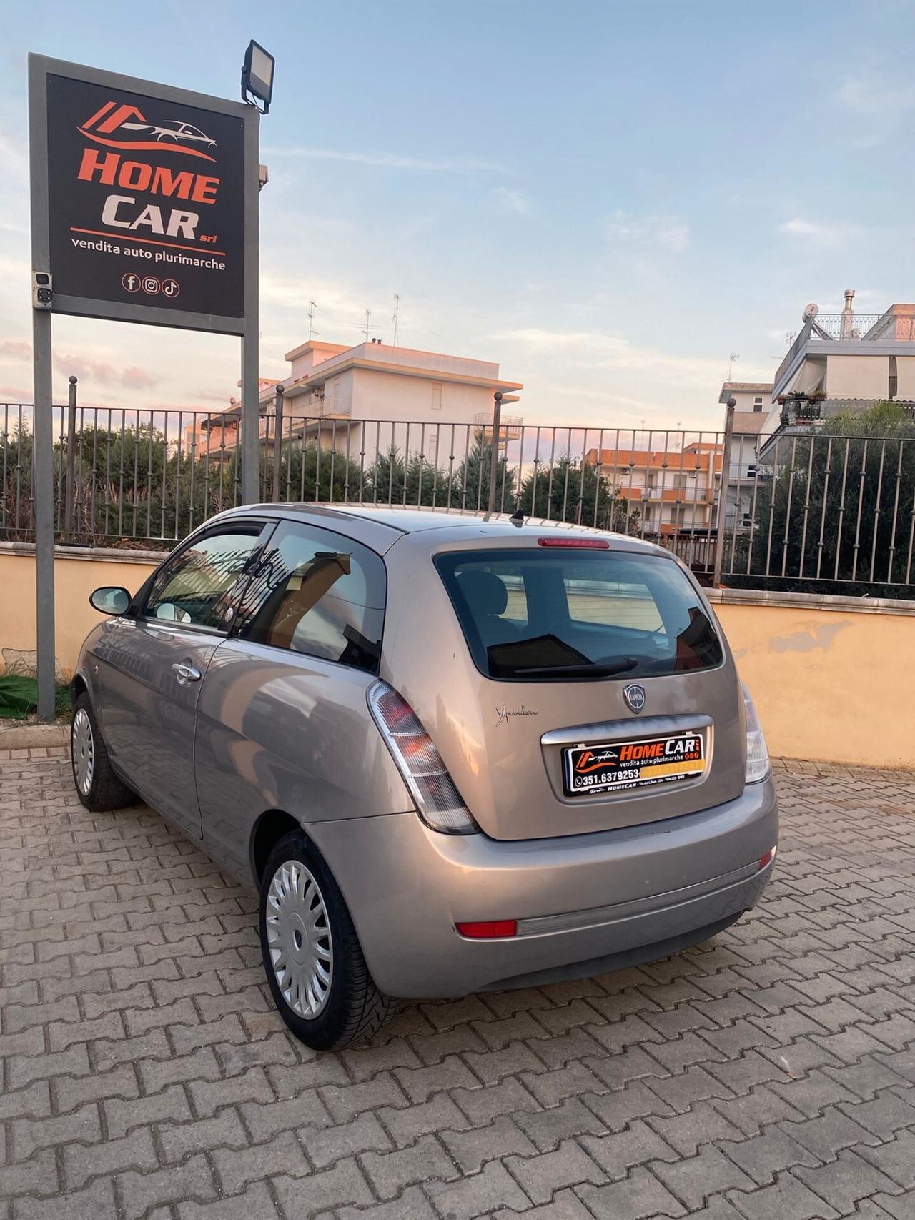 Lancia Ypsilon 1.4 Platino Ecochic GPL