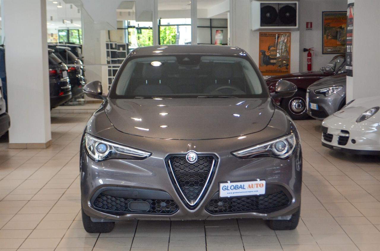 Alfa Romeo Stelvio 2.2 Turbodiesel 210 CV AT8 Q4 Executive