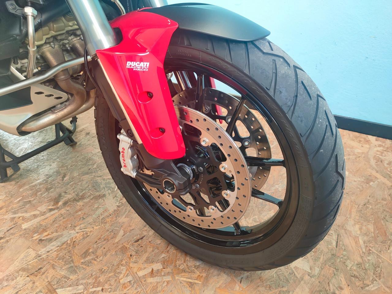 Ducati Multistrada V4 S Travel Radar