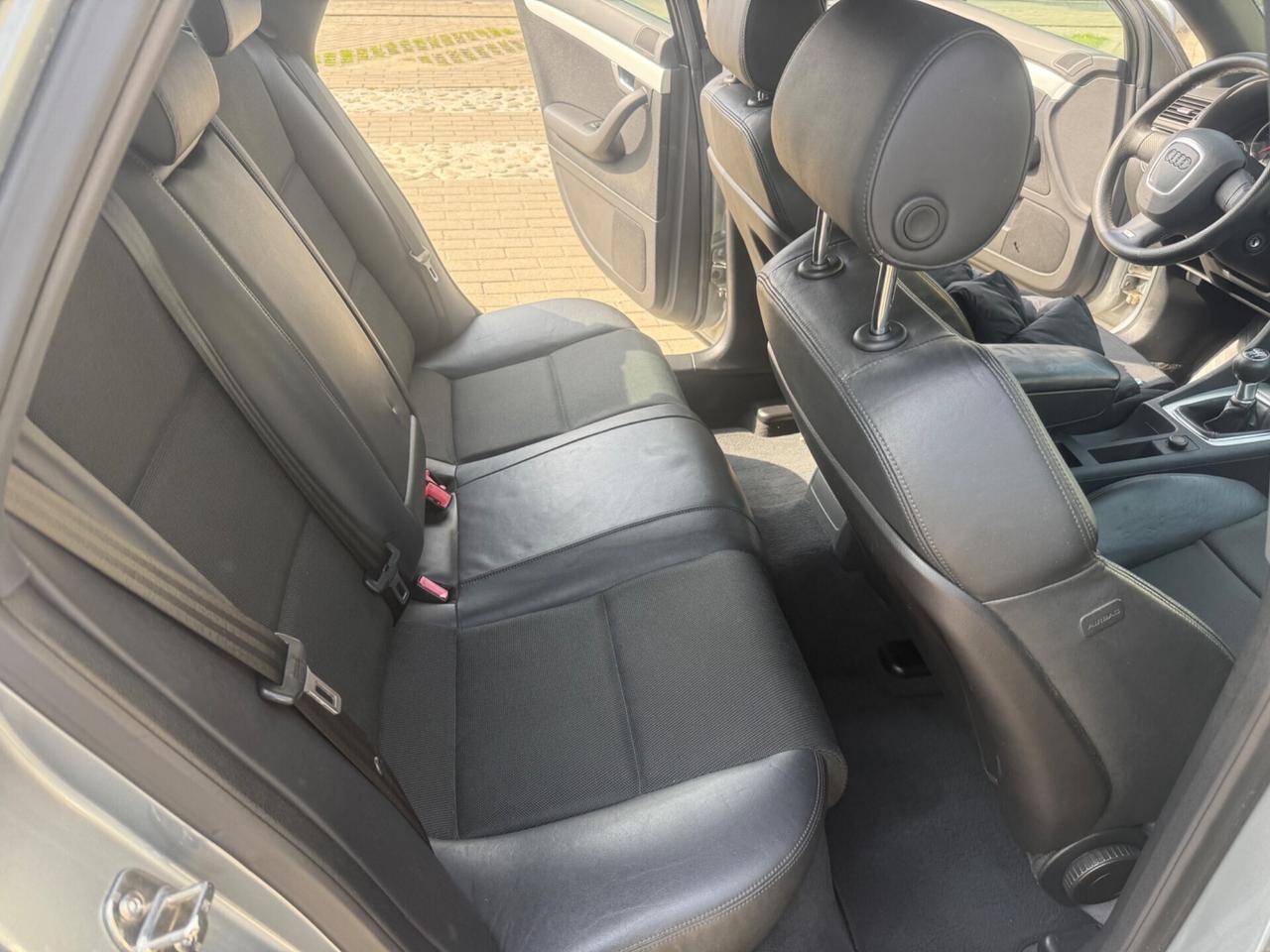 Audi A4 2.0 16V TDI Avant Top