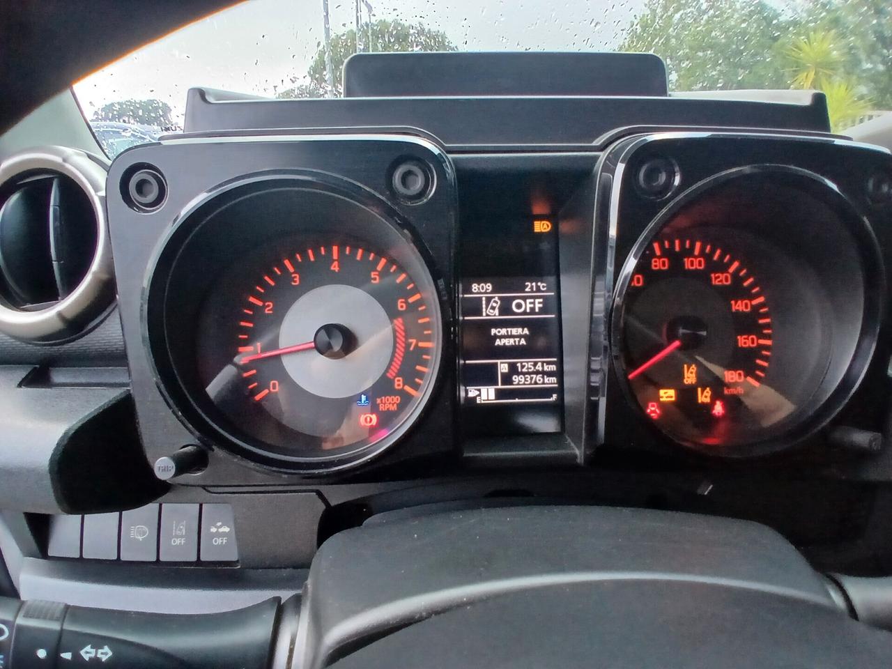 Suzuki Jimny 1.5 5MT Top
