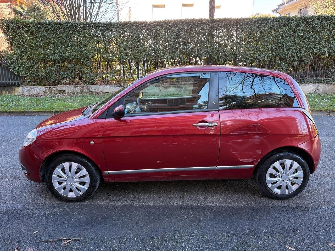 Lancia Ypsilon 1.3 MJT 75 CV Argento disel