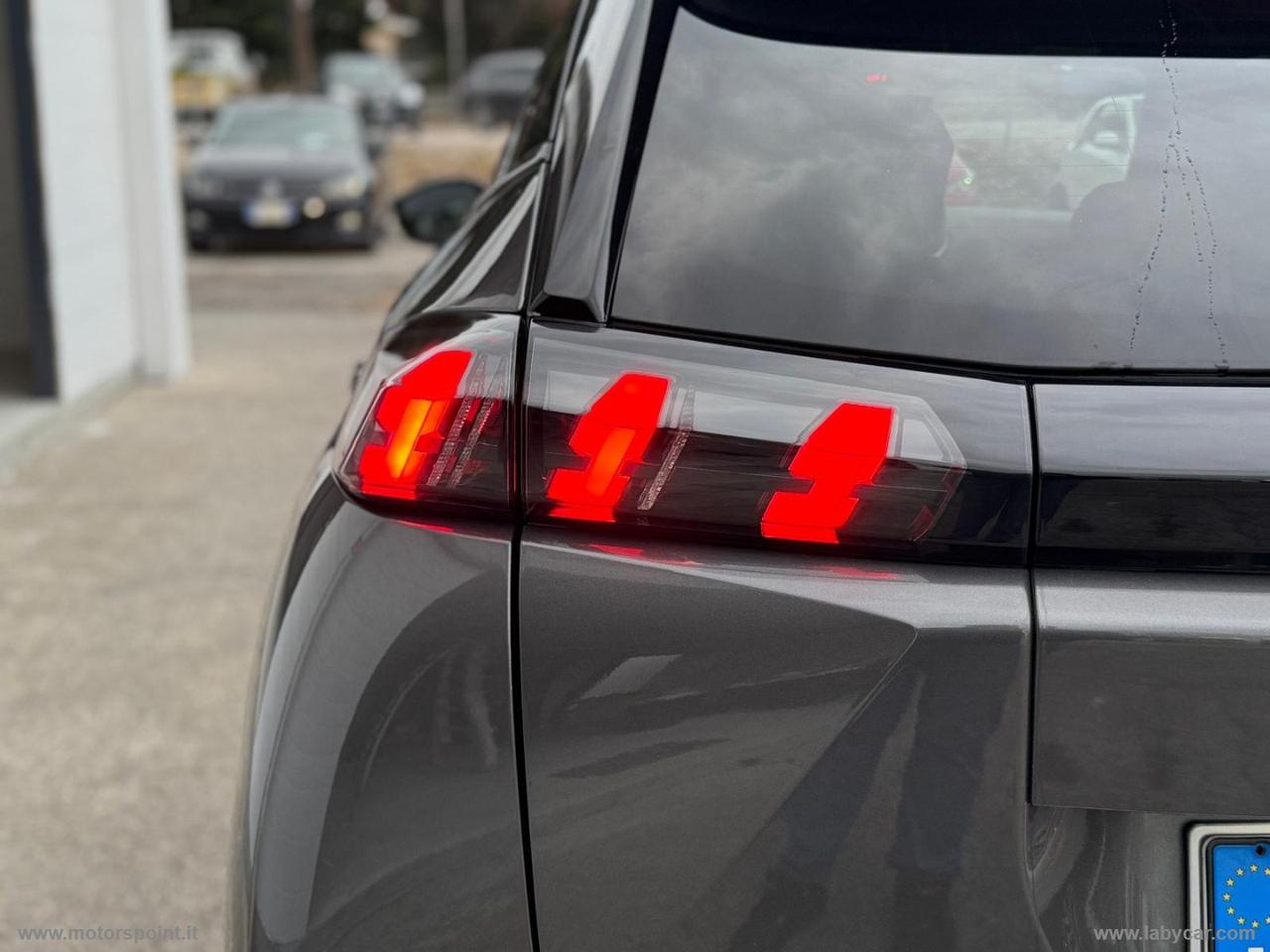 PEUGEOT 2008 PureTech 130 S&S EAT8 GT Line