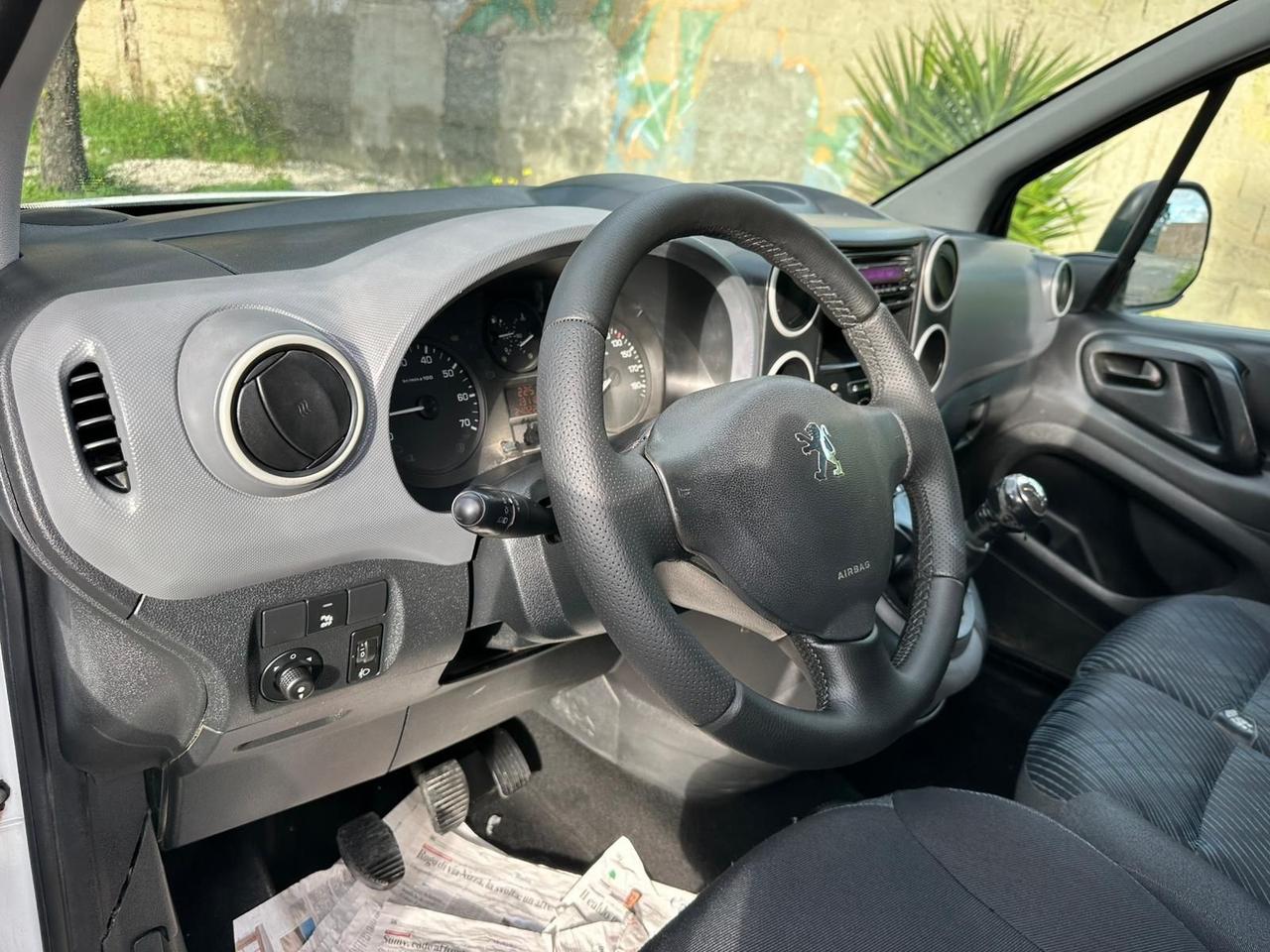 PEUGEOT PARTNER 1.6 Diesel-3 Posti-IVA Esposta compresa