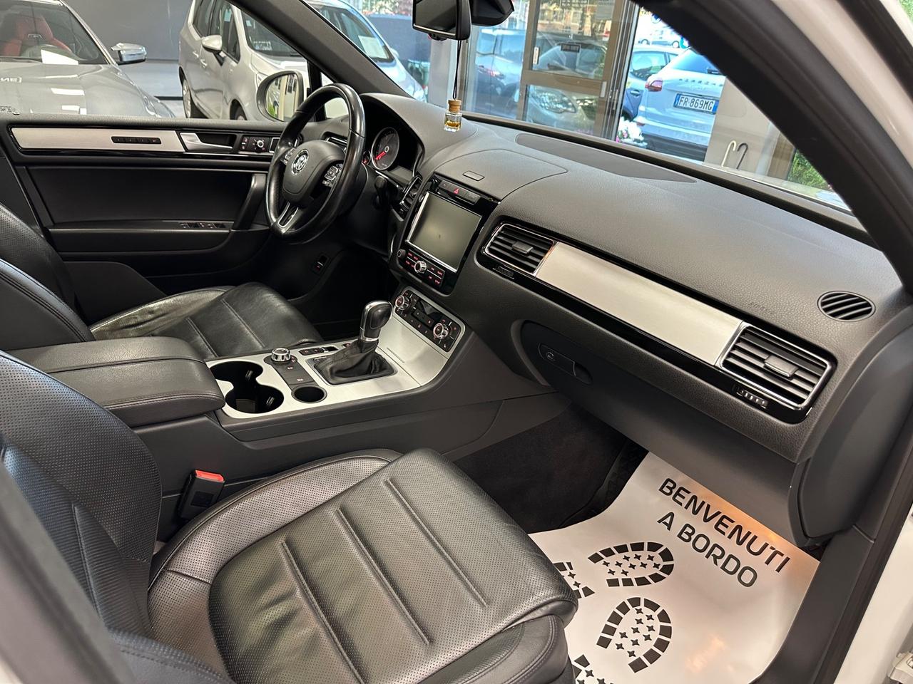 Volkswagen Touareg 3.0 TDI 245 CV tiptronic BlueMotion Techn. Executive