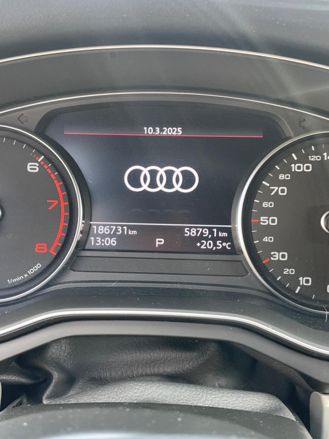 Audi A4 Avant 35 TFSI S line edition
