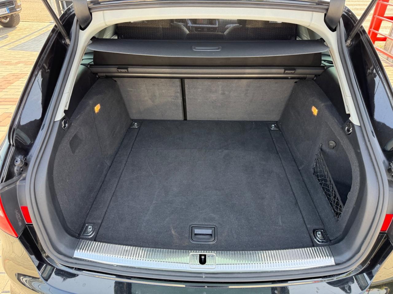 Audi A4 Avant 2.0 TDI 150 CV S-LINE PELLE-EURO6
