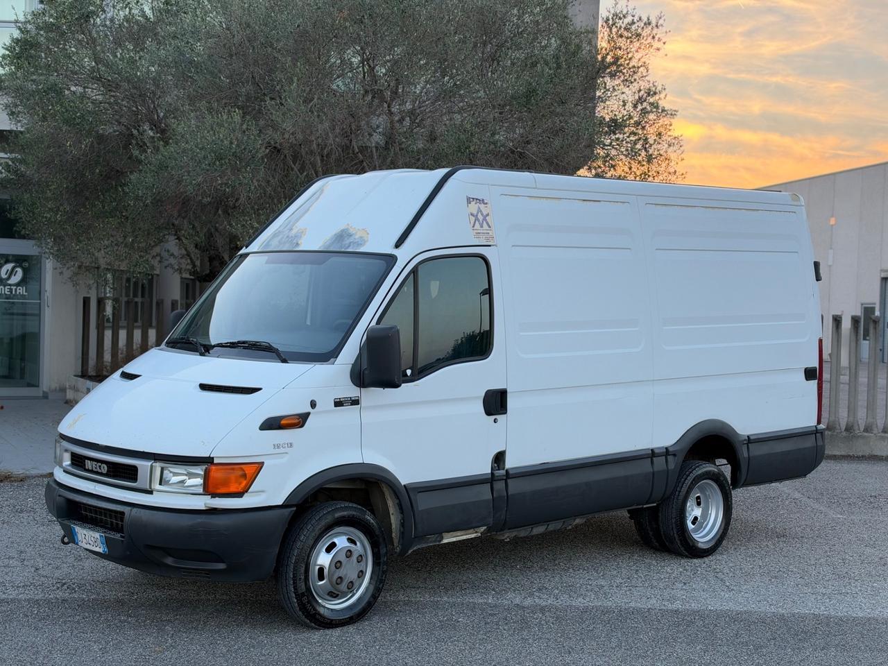 Iveco Daily 35c13 2.8 TD 125cv