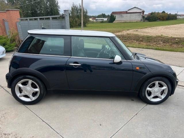 Mini 1.6 16V Cooper