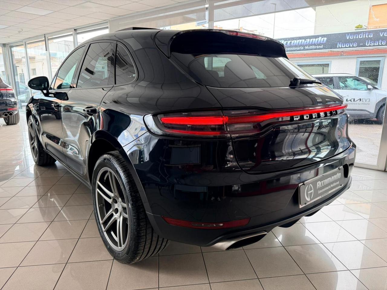 Porsche Macan 2.0 PDK