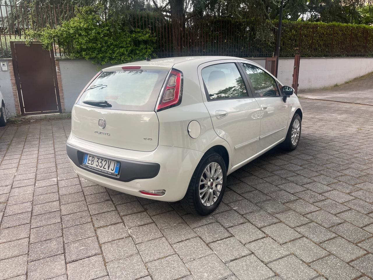 Fiat Punto Evo 1.4 5 porte Active GPL