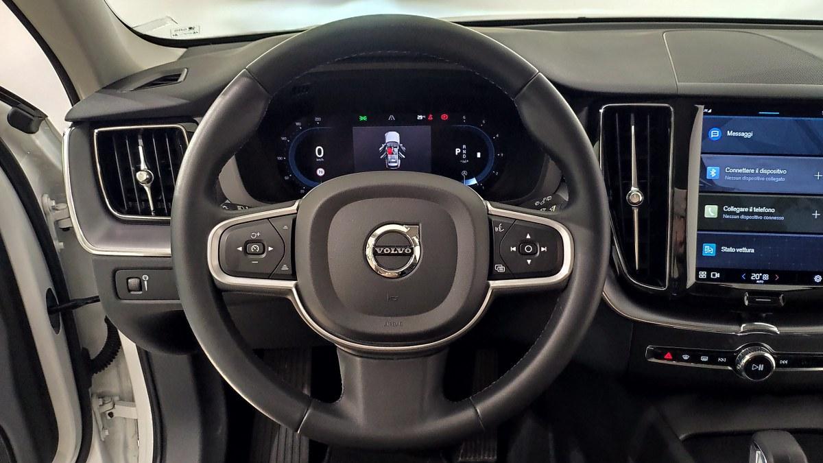 VOLVO Xc60 B4 Mild Hybrid (D) Awd Geartronic Momentum Pro