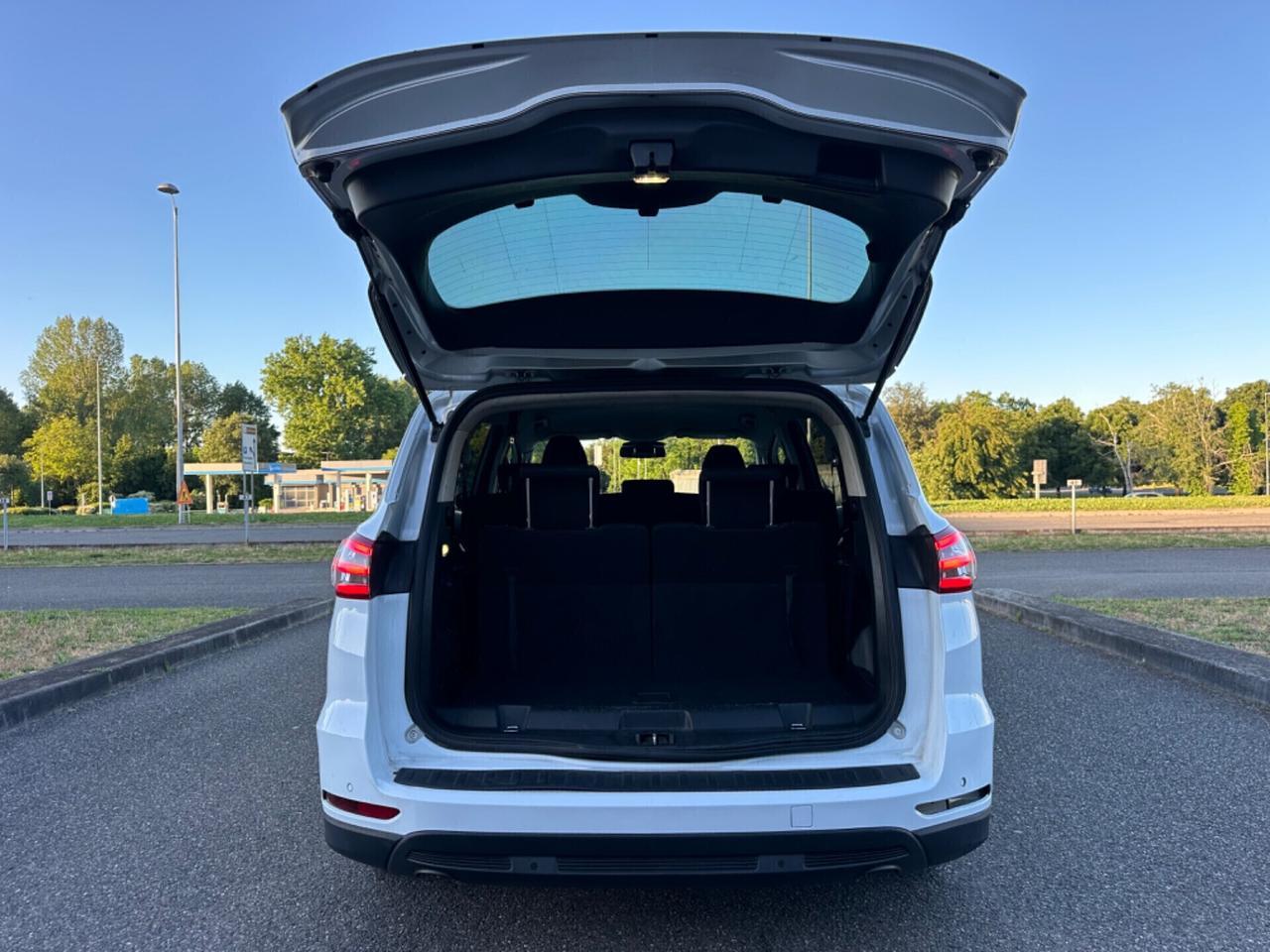 Ford S-Max 2.0 TDCi 150CV S&S Powershift 7p.ti Titanium Business