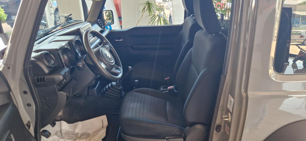 Suzuki Jimny 1.5 5MT PRO (N1)