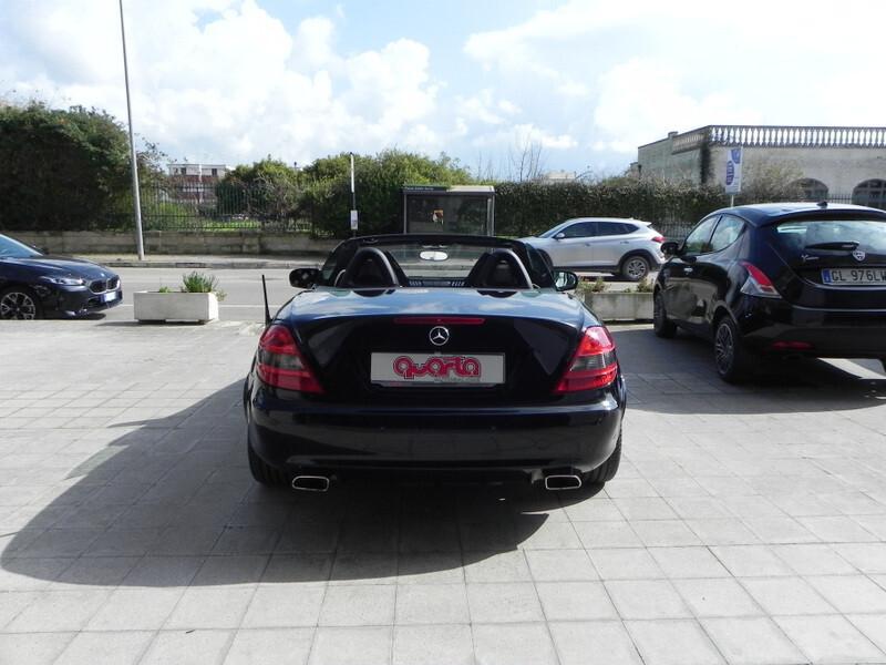 Mercedes-benz SLK 200 CGI 2 look Edition1