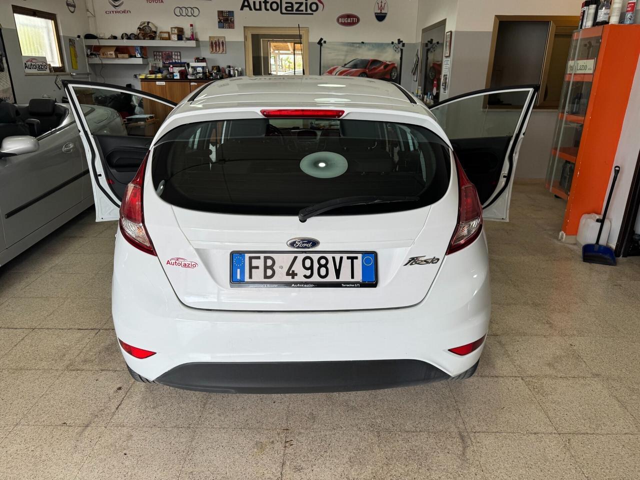 Ford Fiesta 1.4 5 porte Bz.- GPL Black & White Edi