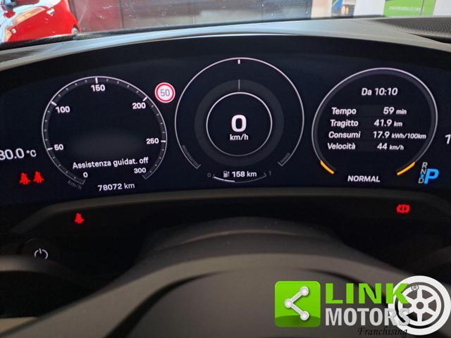 PORSCHE Taycan 4S Performance