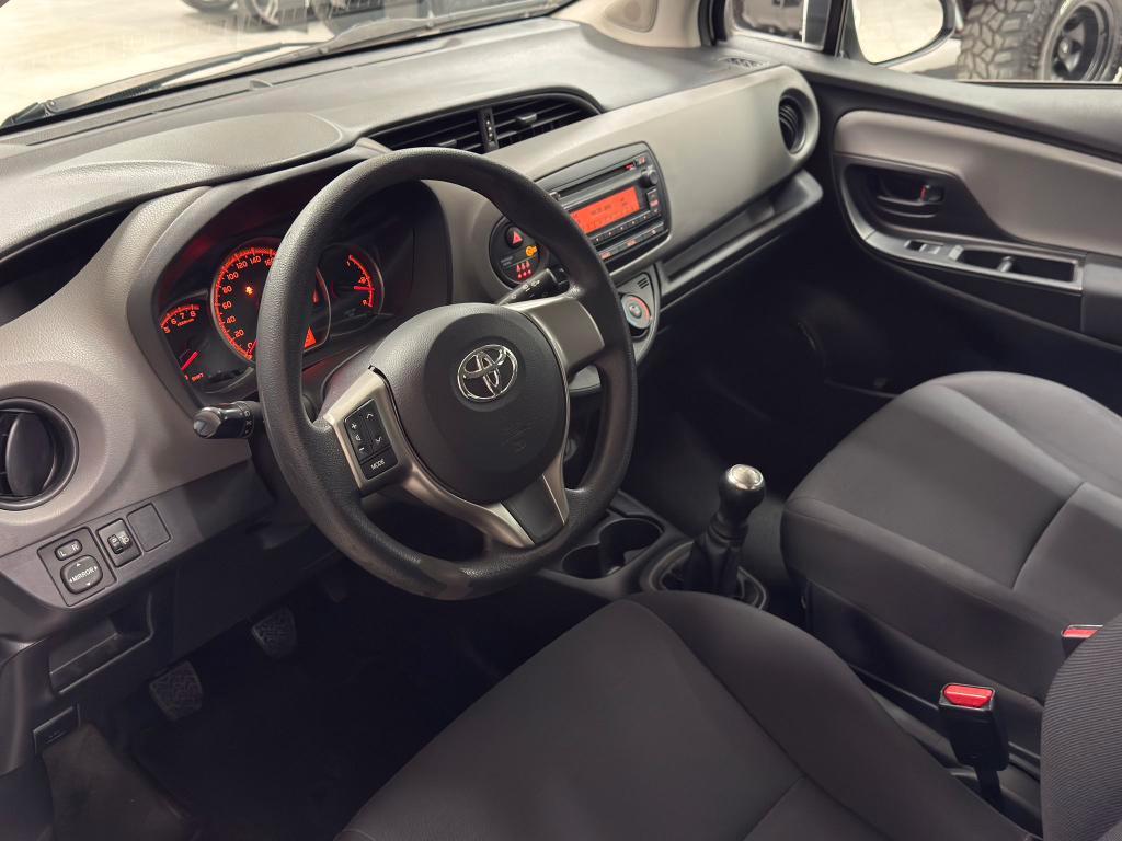 Toyota Yaris 5 Porte Yaris 5p 1.0 Trend White Edition