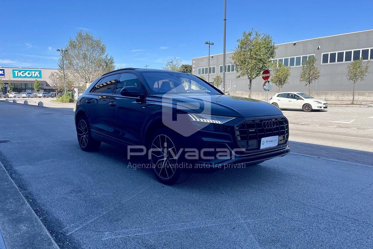 AUDI Q8 50 TDI 286 CV quattro tiptronic Sport